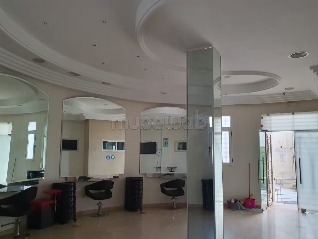 Salon de Coiffure à Louer 168m2 Jnane Nahda Rabat