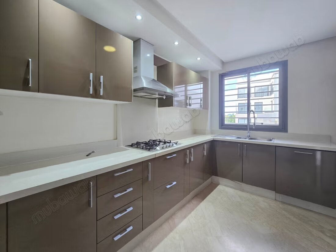 4-Bedroom Apartment for Rent in Casablanca — Photo 11