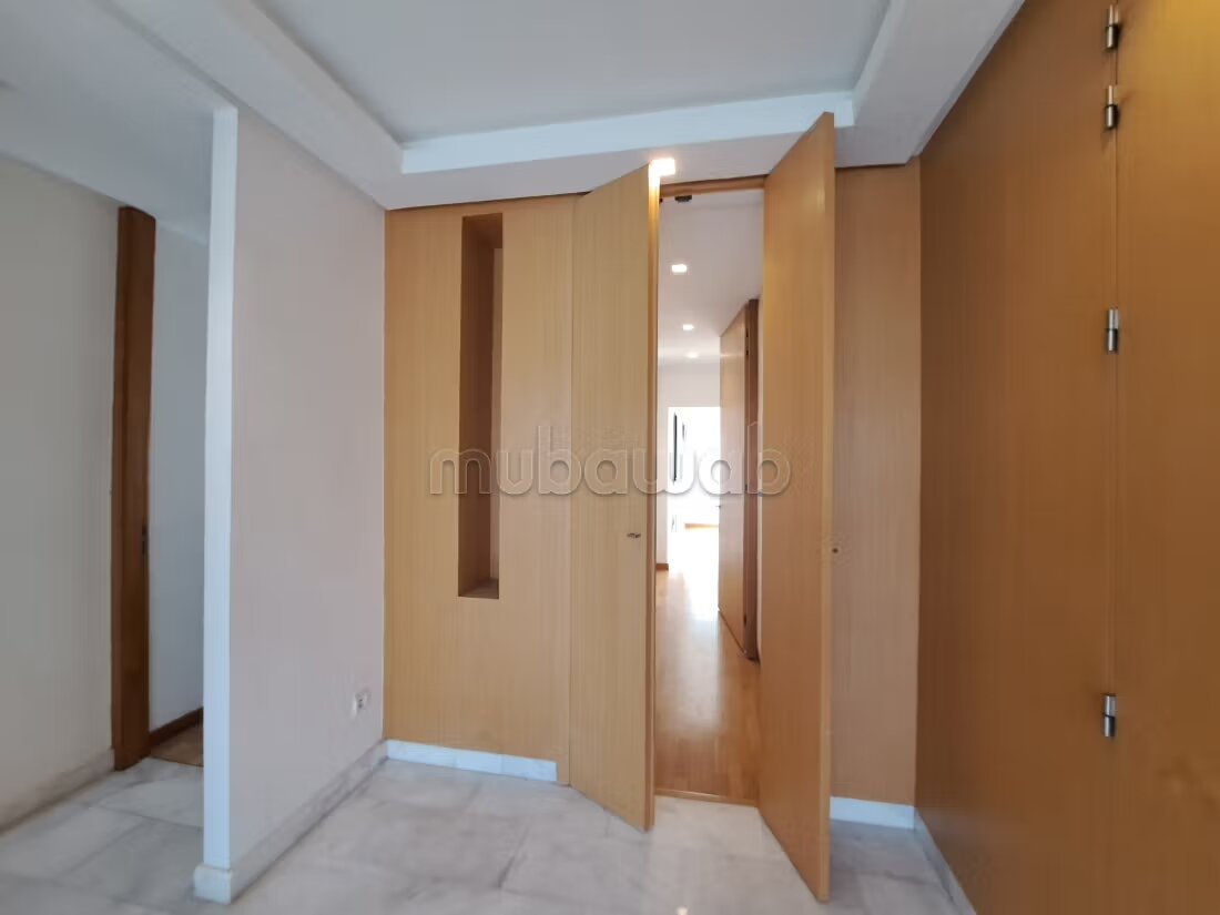 Apartment 178 m² for rent in Casablanca – Triangle d'Or — Photo 19