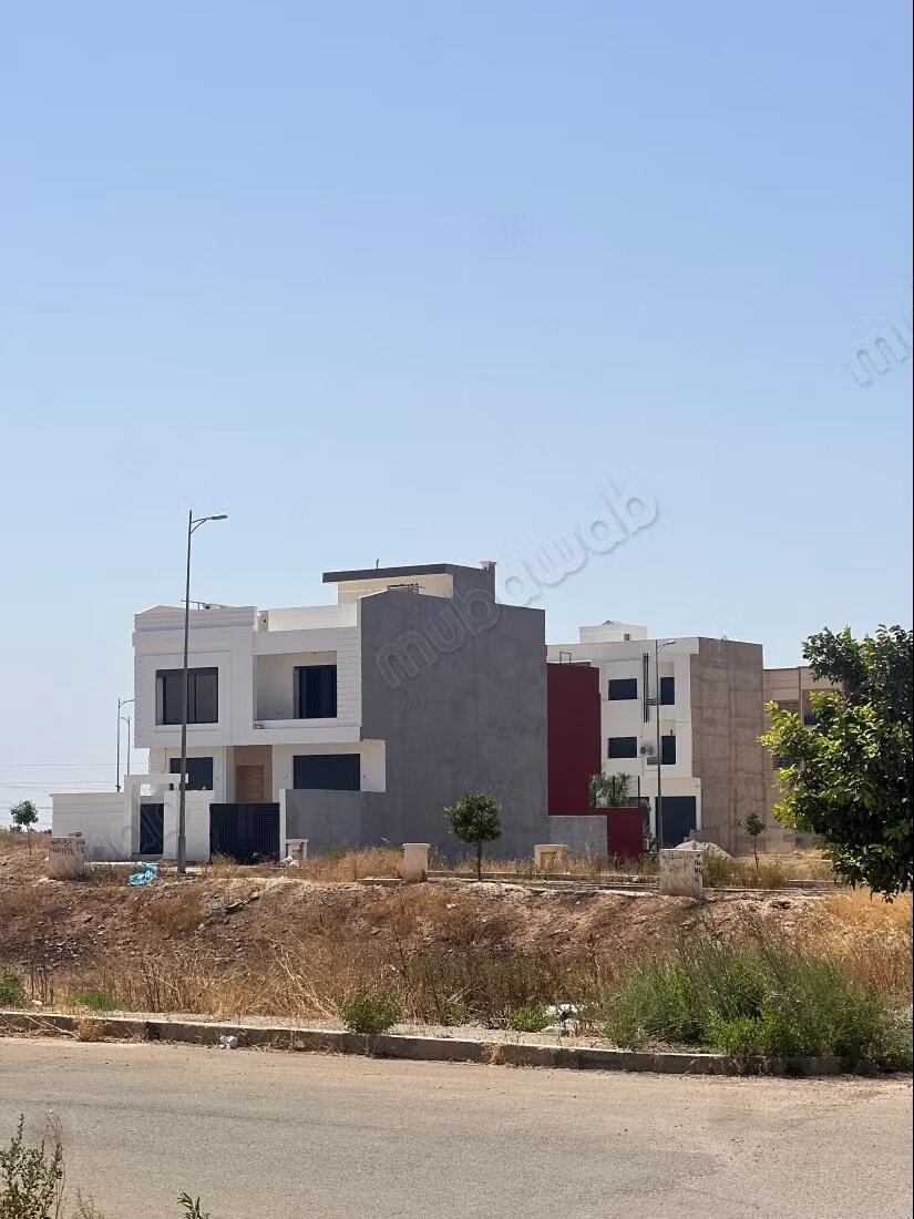 Terrain 329 m² à vendre à Fès — Photo 3