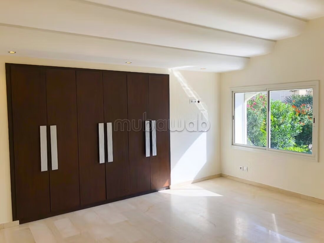Villa 686 m² à louer à Rabat, Hay Riad — Photo 7