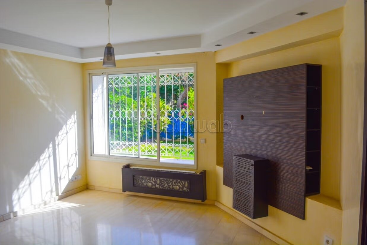 Villa 686 m² à louer à Rabat, Hay Riad — Photo 12