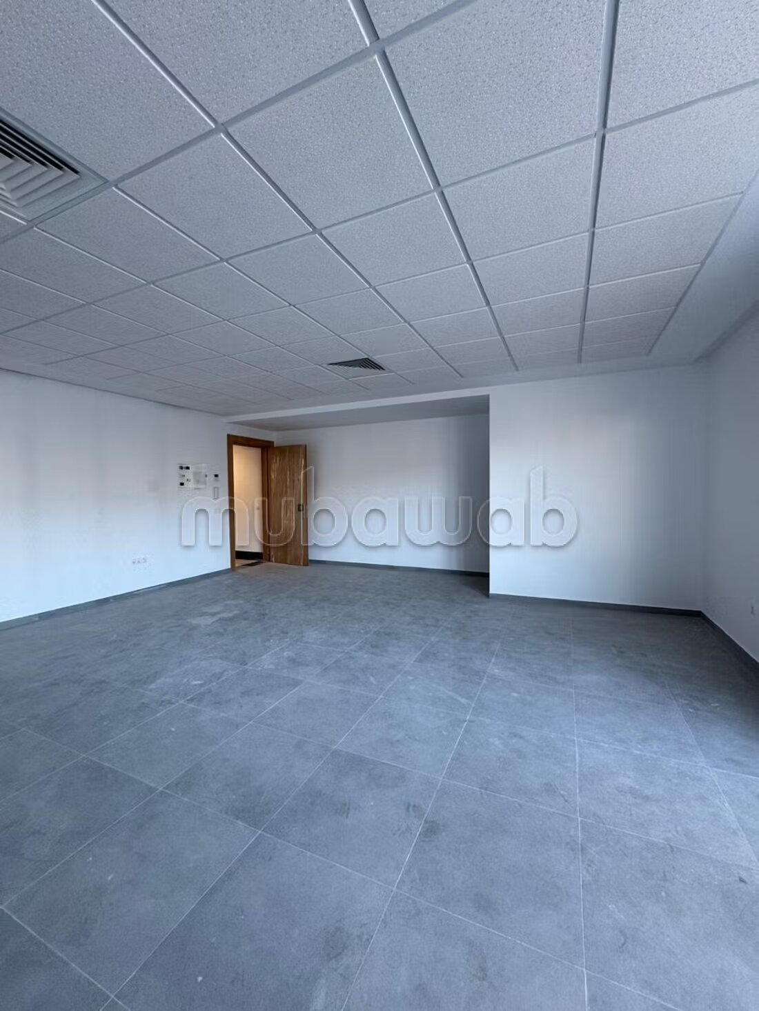 Office 1091 m² for Sale in Casablanca — Photo 4