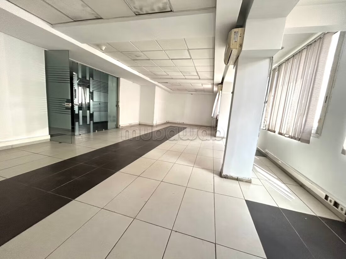 Office 100 sqm for rent in Casablanca — Photo 4