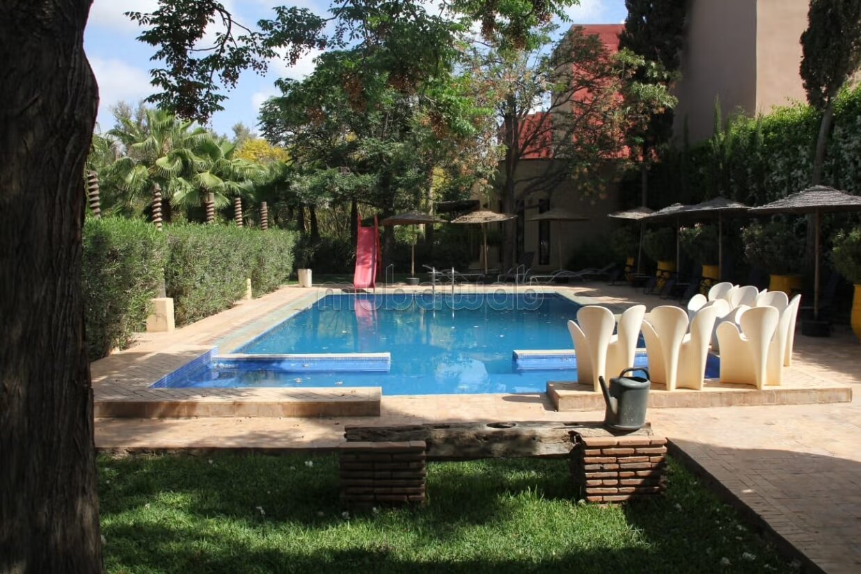 Riad 6 chambres à vendre à Agadir - 900 000 MAD à Agadir