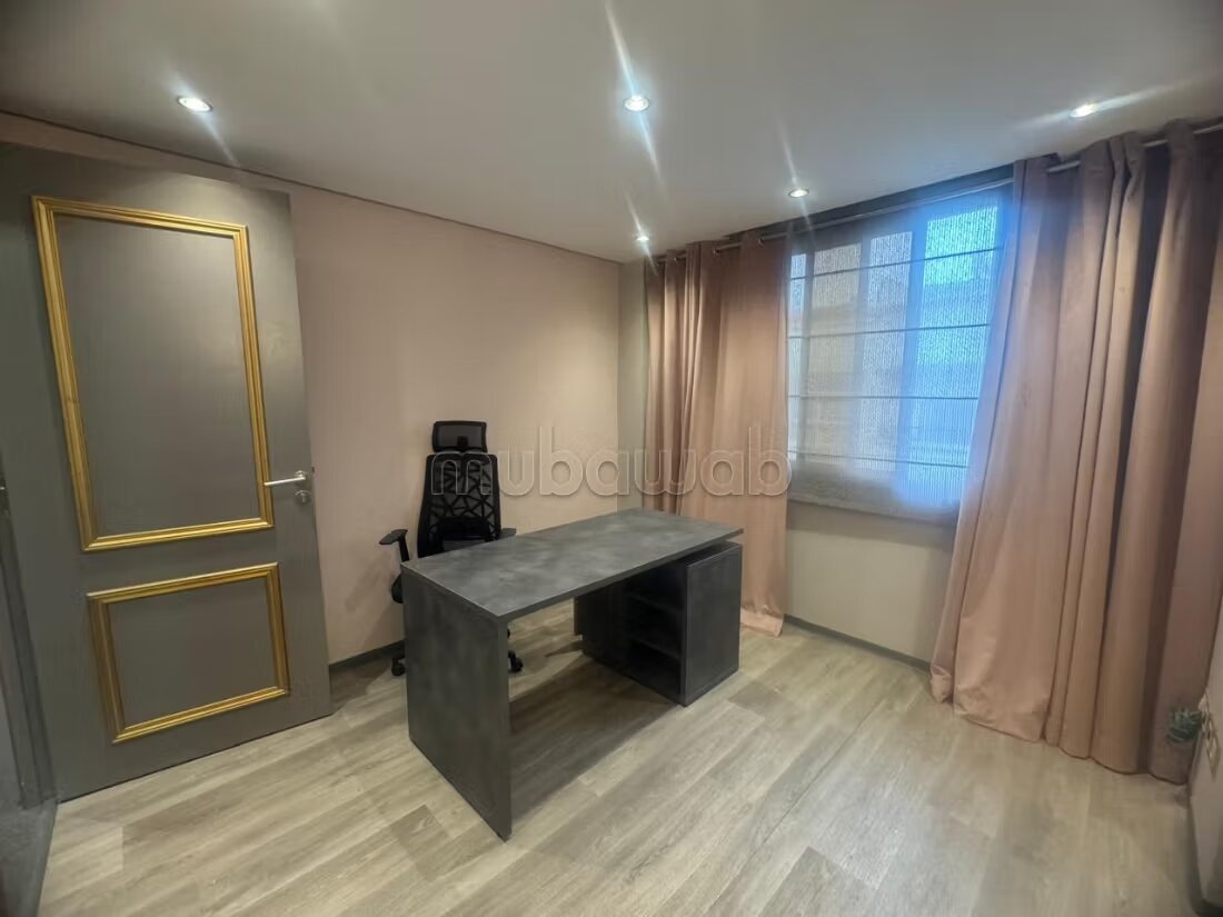 Bureau très bien aménagé au coeur du Maarif