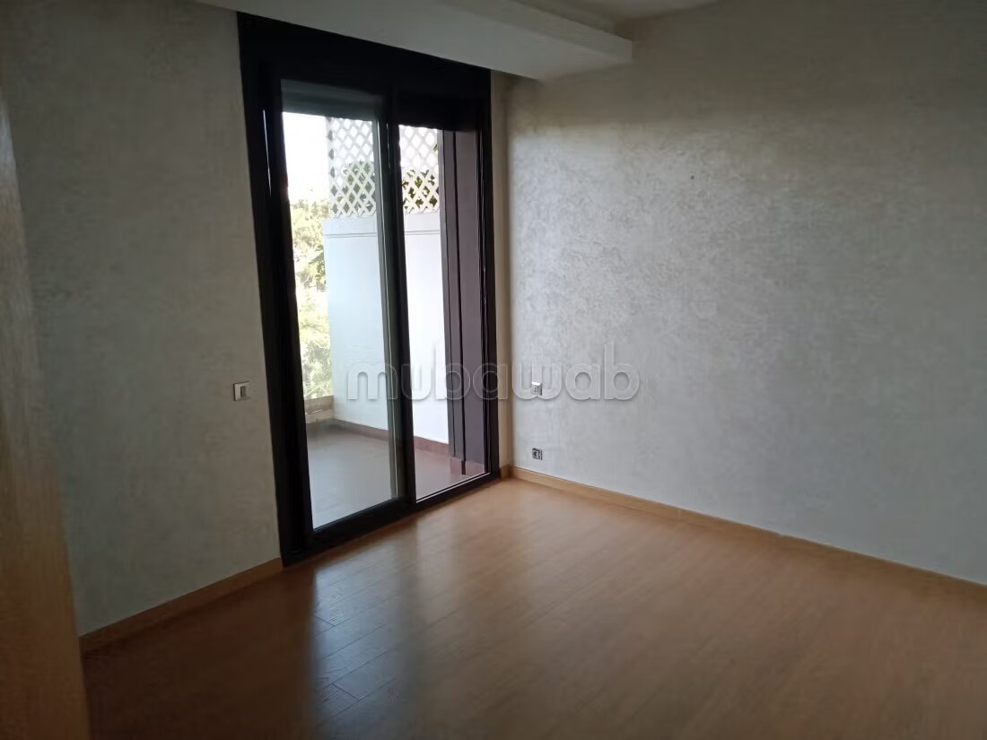 Appartement 156 m² à louer à Souissi orangeraie, Rabat — Photo 10