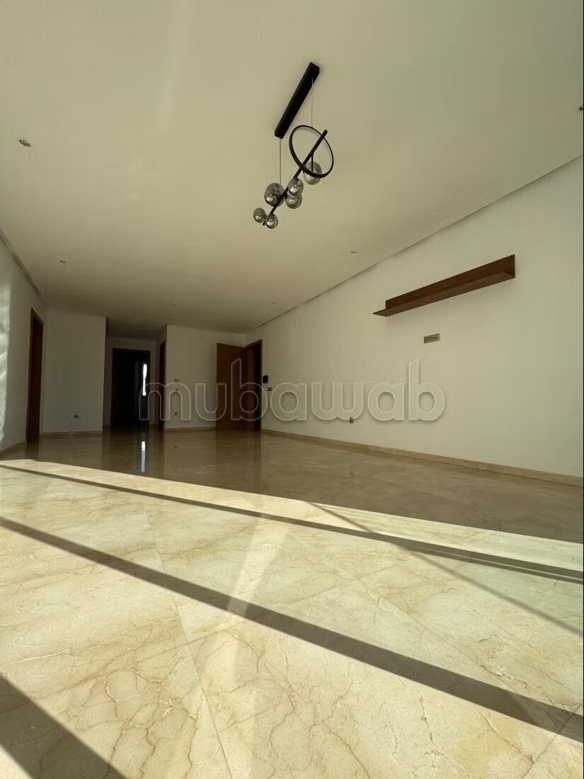 Apartment 160 m² for rent in Souissi, Rabat — Photo 3