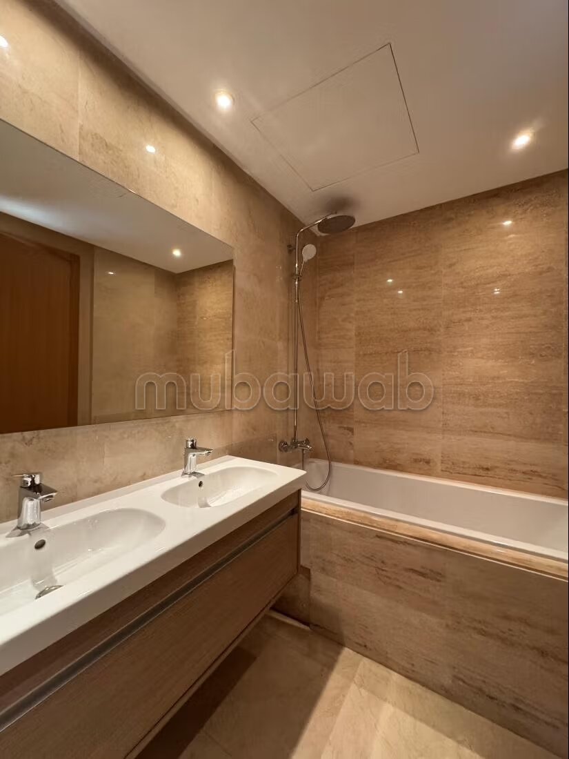 Apartment 160 m² for rent in Souissi, Rabat — Photo 14