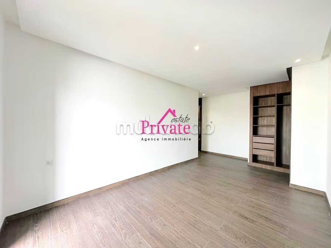 شقة 164 م² للإيجار في طنجة — Photo 8