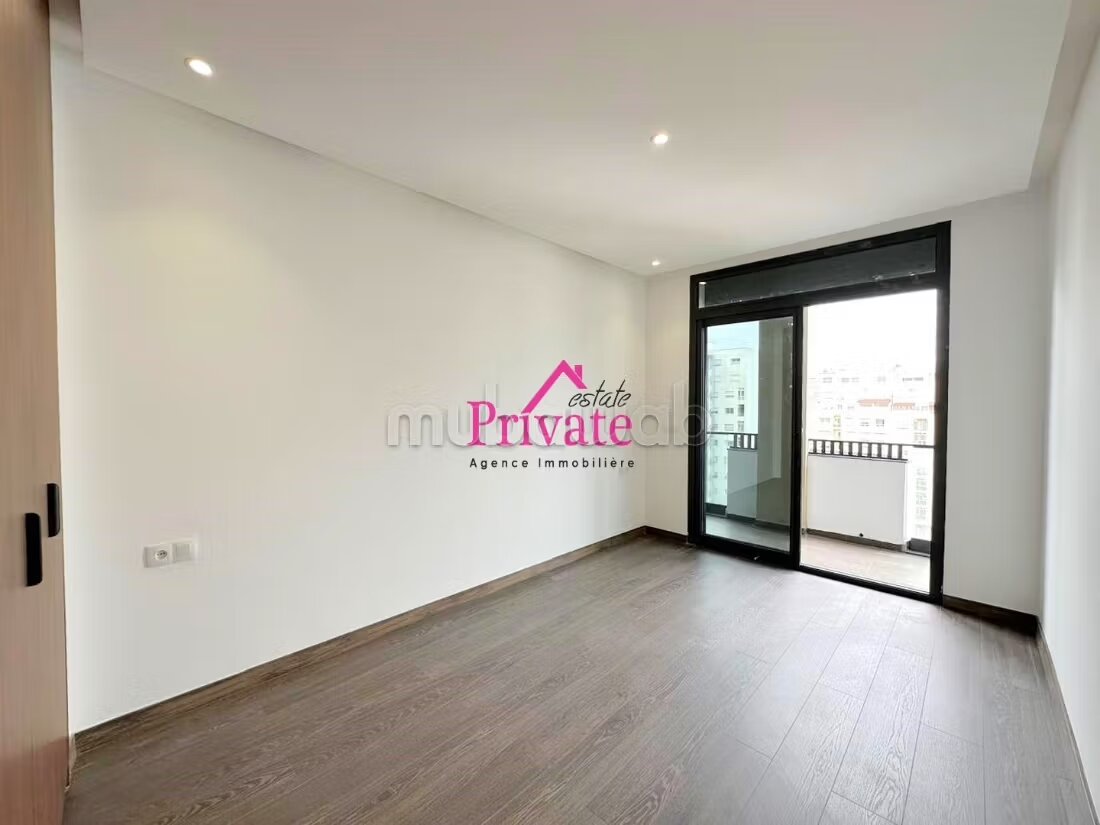 شقة 164 م² للإيجار في طنجة — Photo 9