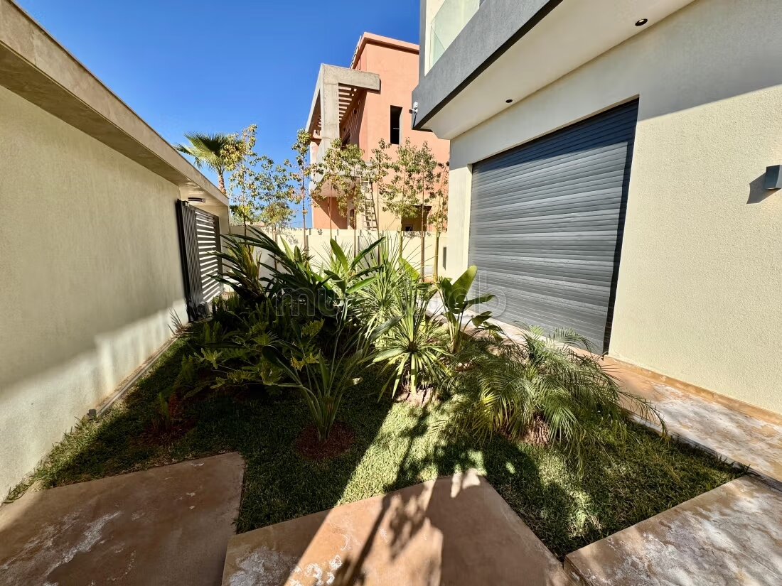 Villa 502 m² à vendre à Marrakech — Photo 4