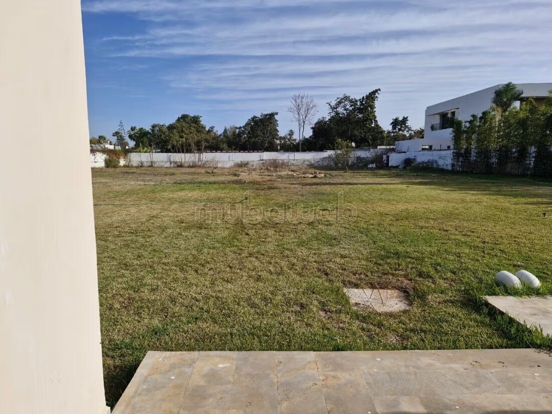 Villa 4000 m² for Sale in Souissi, Rabat — Photo 4