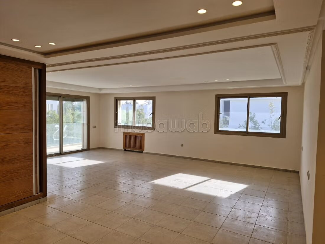 Villa 4000 m² for Sale in Souissi, Rabat — Photo 17