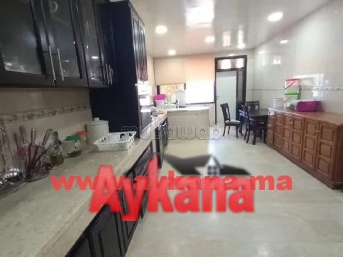 Villa 1551 m² à vendre à Rabat Souissi — Photo 4