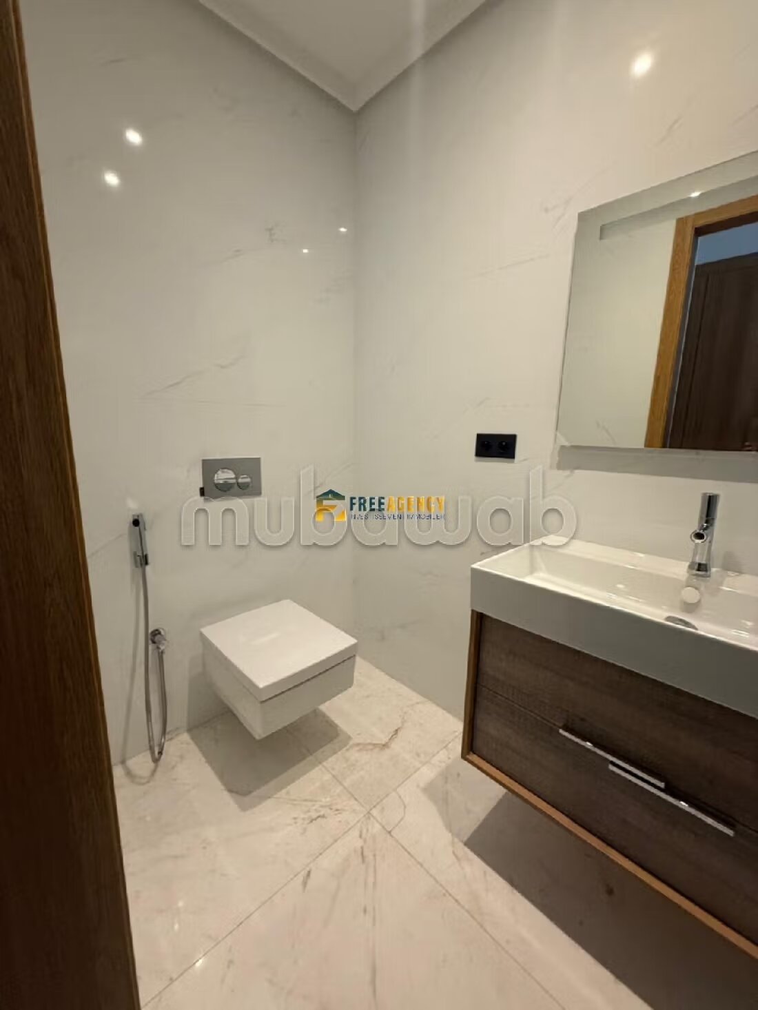 شقة 475 م² للبيع في طنجة — Photo 17