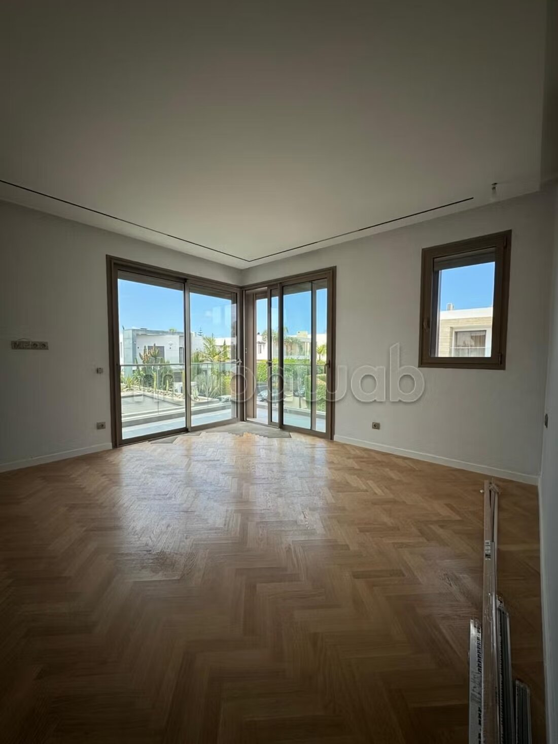 Villa 560 sqm for rent in Hay Riad, Rabat — Photo 3