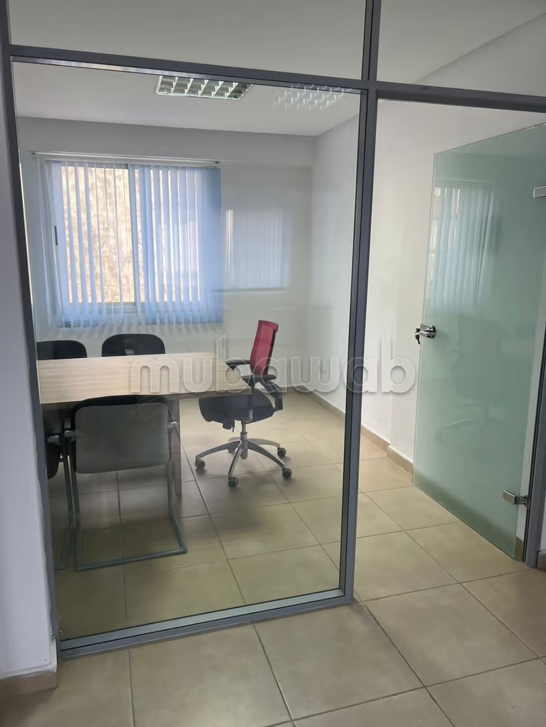 Office 150 m² for rent in Hay Riad, Rabat à Rabat