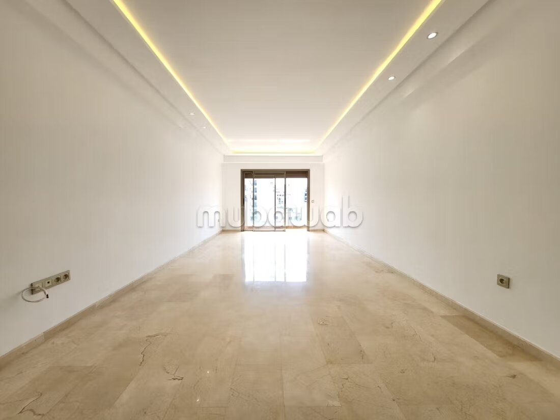 95 m² Apartment for Rent in Casablanca — Photo 3