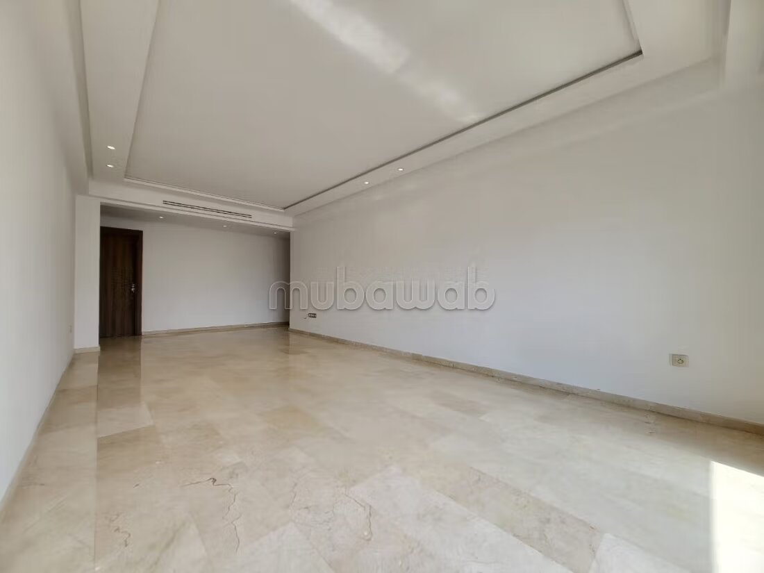 95 m² Apartment for Rent in Casablanca — Photo 4