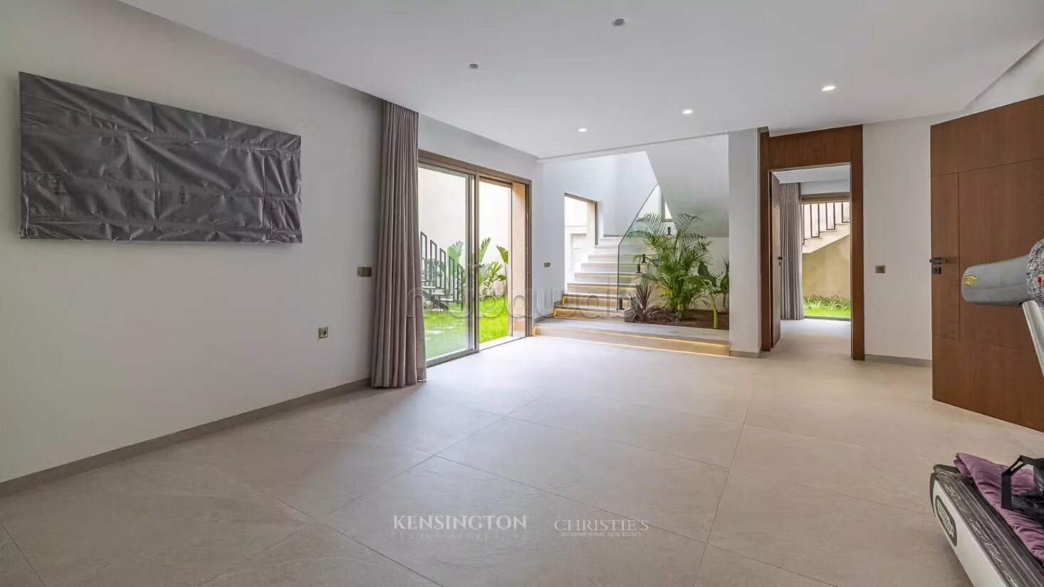 5‑Bedroom Villa for Rent in Marrakech — Photo 21