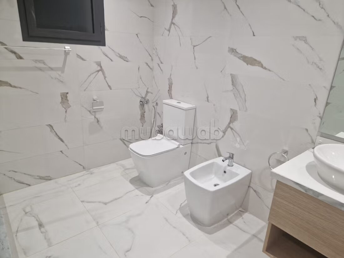 2000 m² Villa for Rent in Rabat (Souissi) — Photo 6
