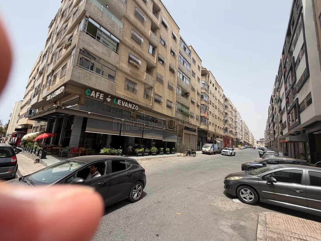 مكتب 166 متر مربع للبيع بالدار البيضاء — Photo 11