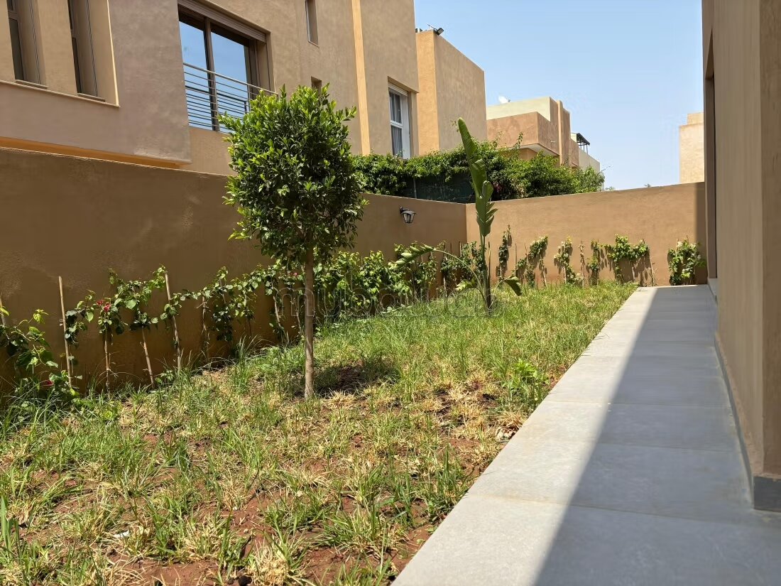 Villa 335 m² for Sale in Marrakech — Photo 16