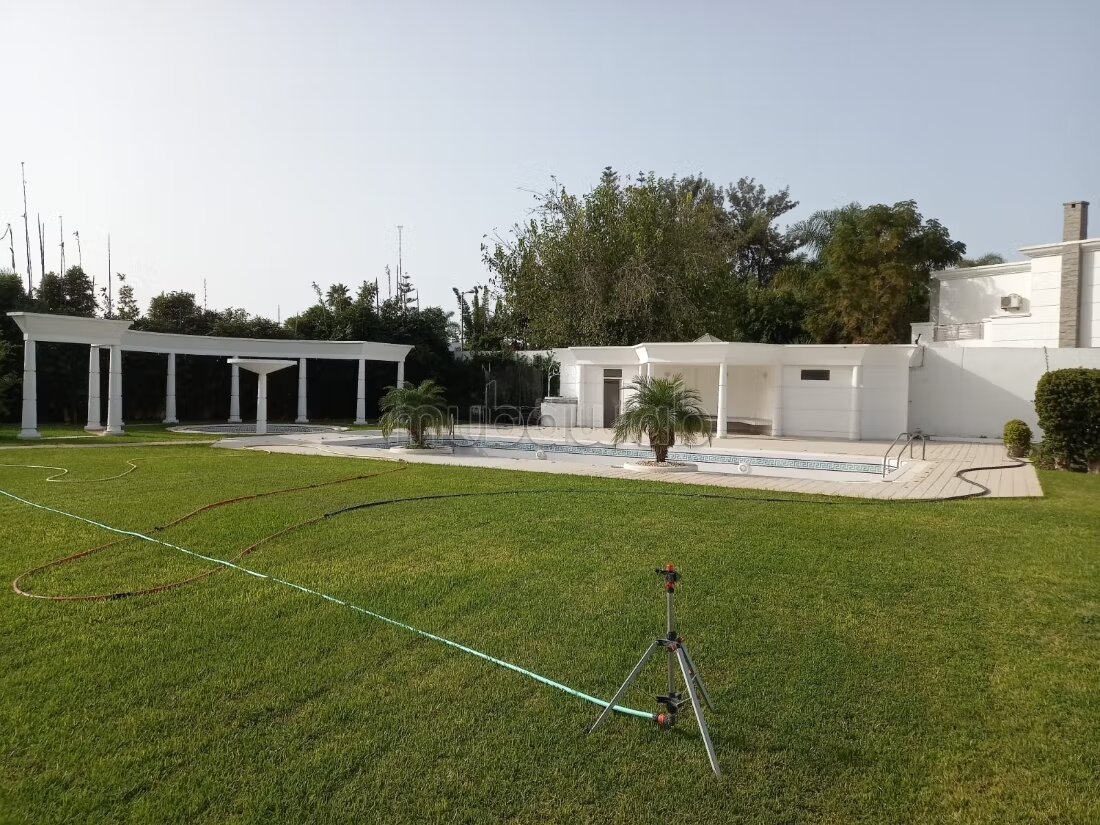 Villa 2000 m² for rent in Rabat - Souissi — Photo 6