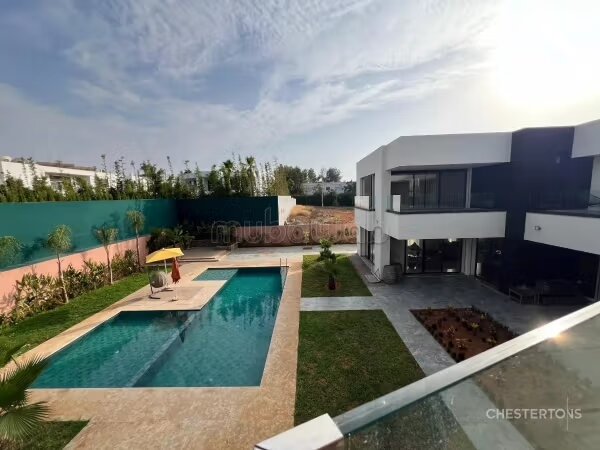 Villa 2000 m² for rent in Rabat - Souissi — Photo 29