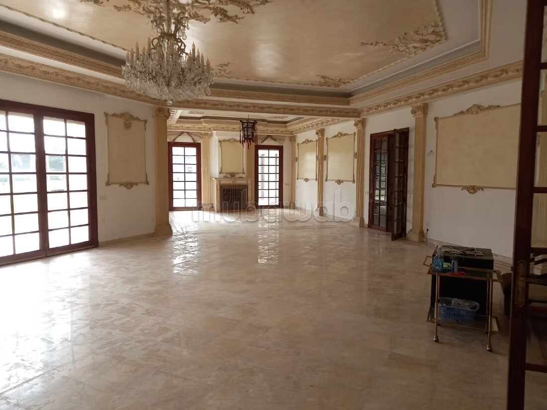 Office 2000 m² for rent in Rabat — Photo 5