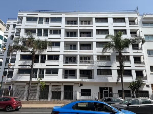 Bureau 2500 m² à louer à Rabat — Photo 3