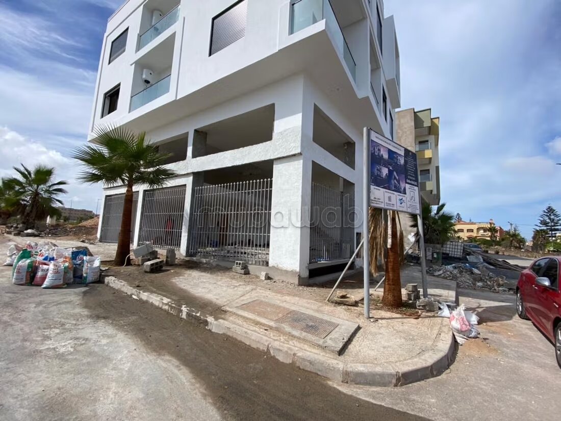 Office 95 m² for Sale in Casablanca — Photo 2