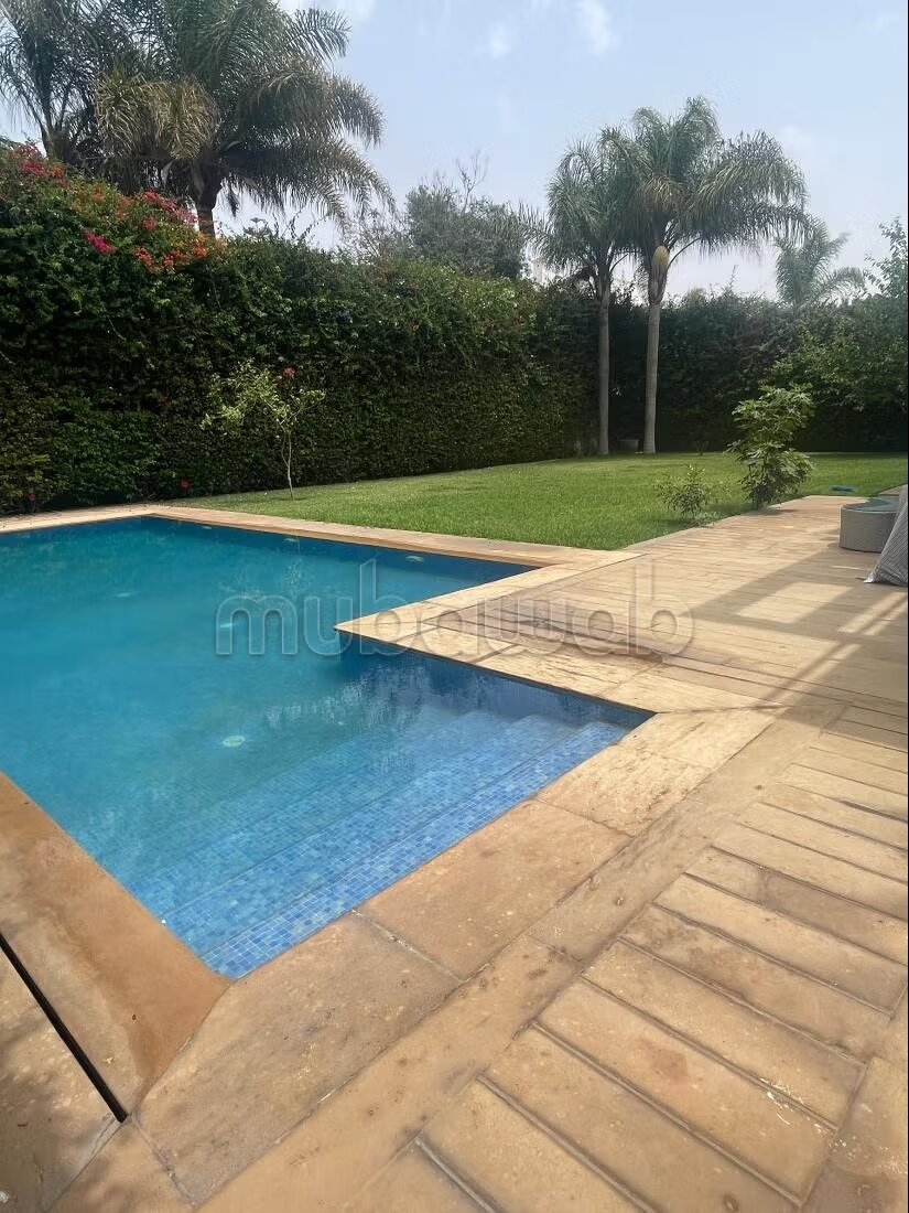 Villa 850 m² à vendre à Casablanca à Casablanca