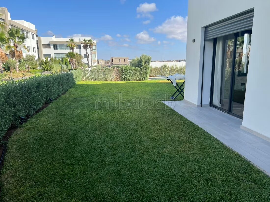 Apartment 205 sqm for rent in الدار البيضاء — Photo 8