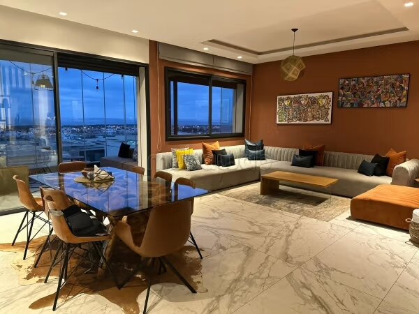 Apartment 205 sqm for rent in الدار البيضاء — Photo 11