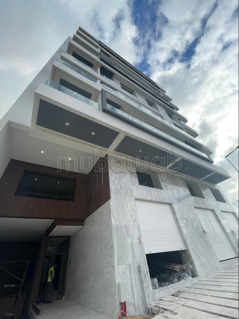 Apartment 100 m² for sale in Tanger (near Grand Stade) — Photo 320