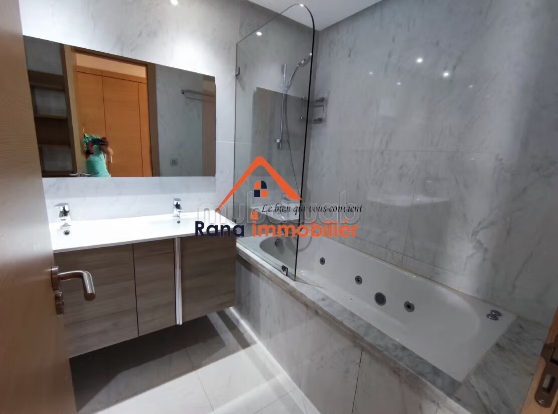 Apartment 220 m² for rent in Rabat – Hay Riad — Photo 11