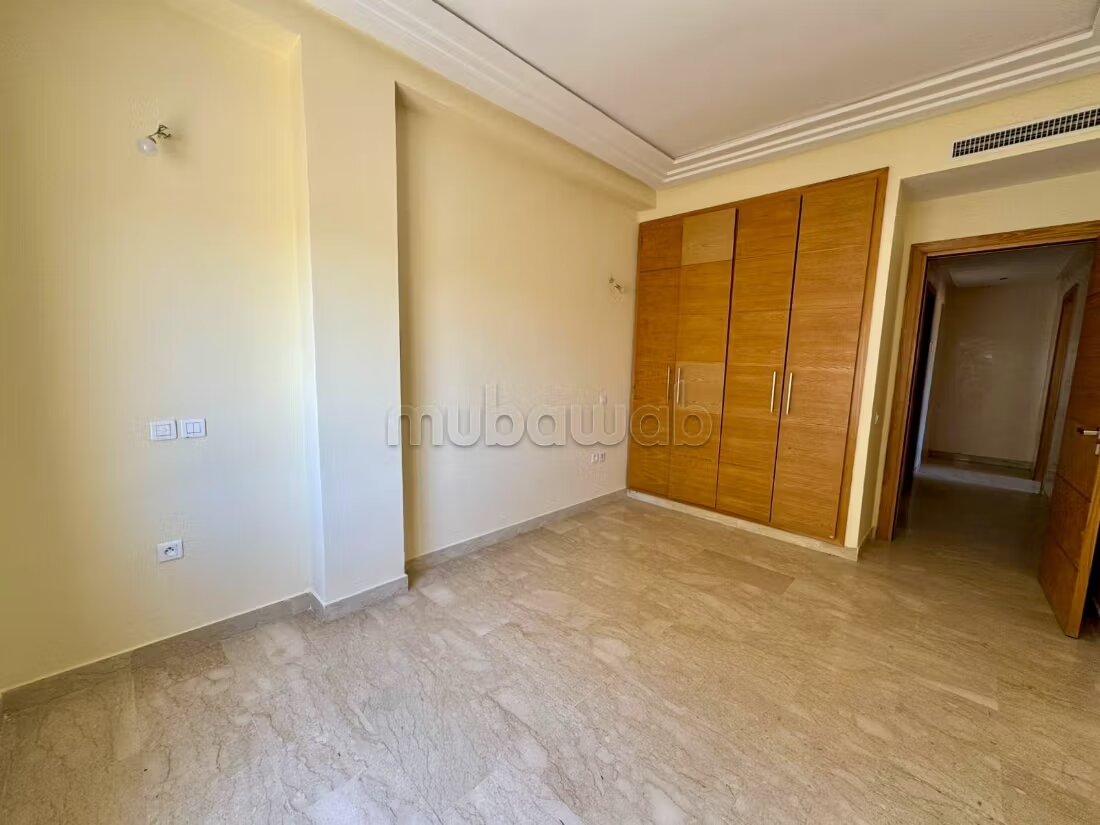 Appartement 150 m² à louer à Jnane Souissi, Rabat — Photo 17