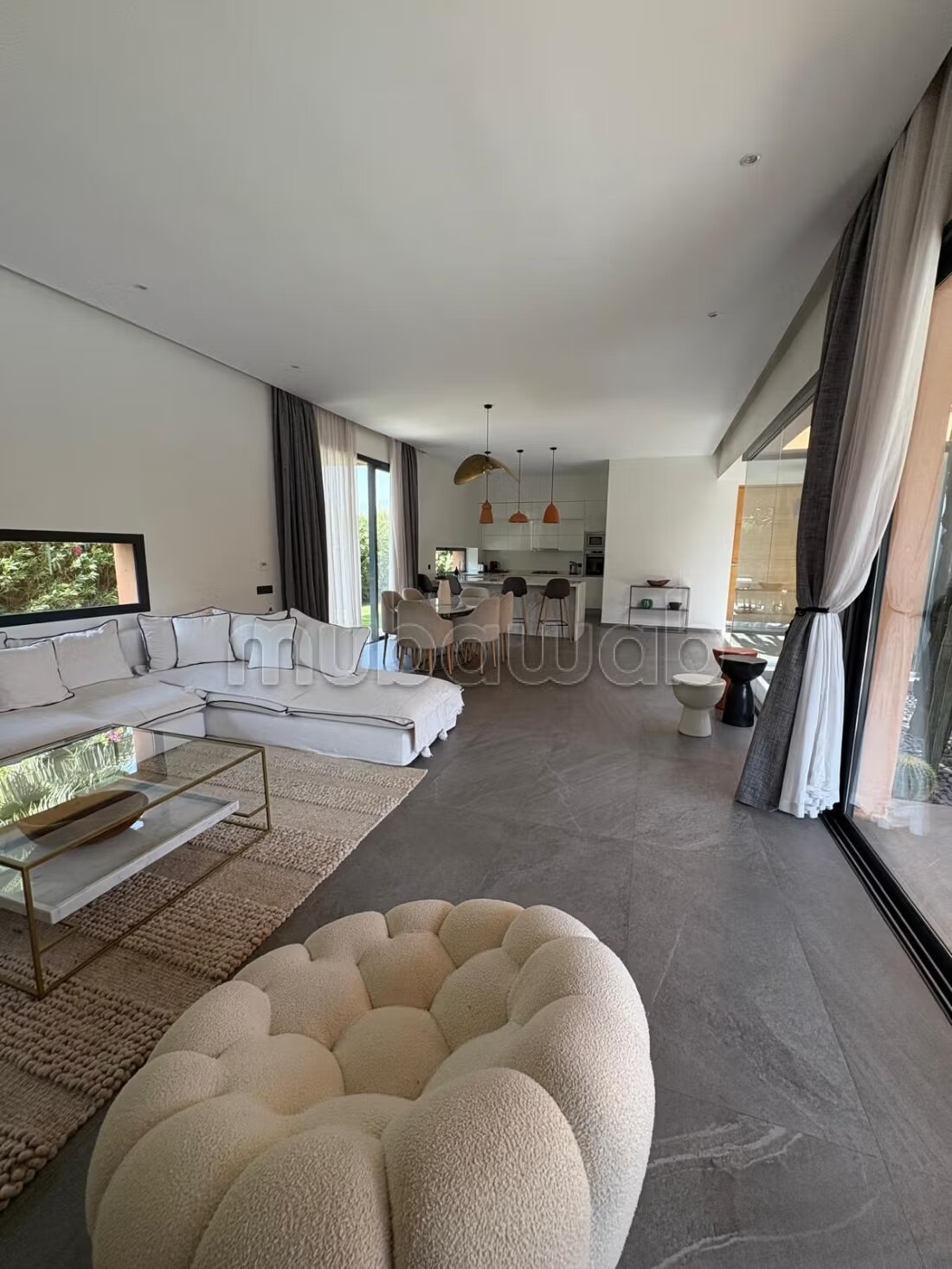 Villa 200 m² for rent in Marrakech — Photo 3