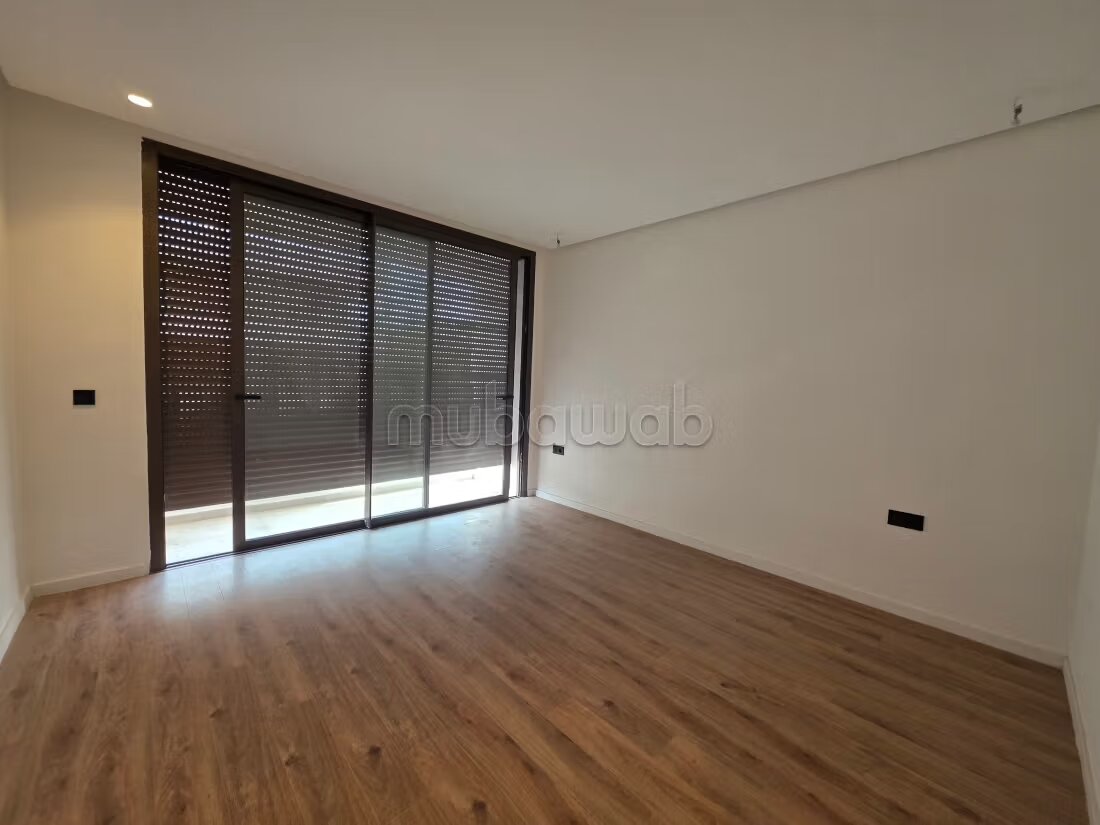 2‑Bedroom Apartment for Rent, No Direct View, Rabat — Photo 3