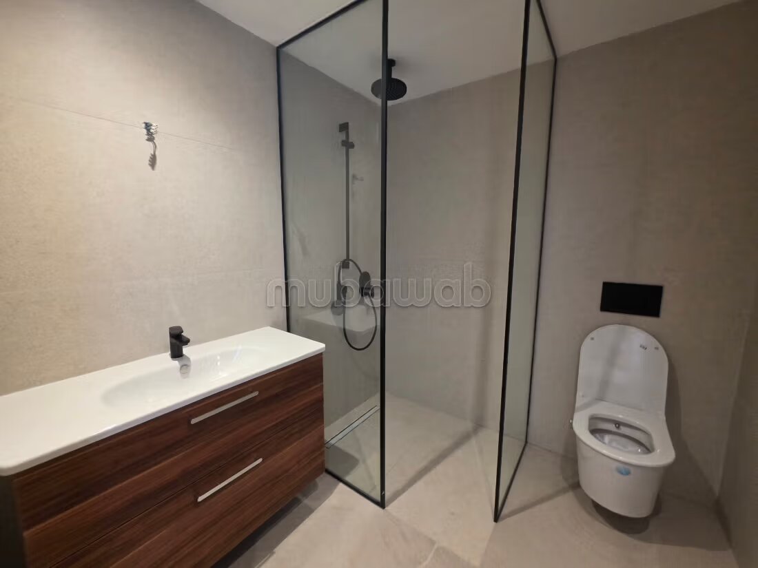 2‑Bedroom Apartment for Rent, No Direct View, Rabat — Photo 4