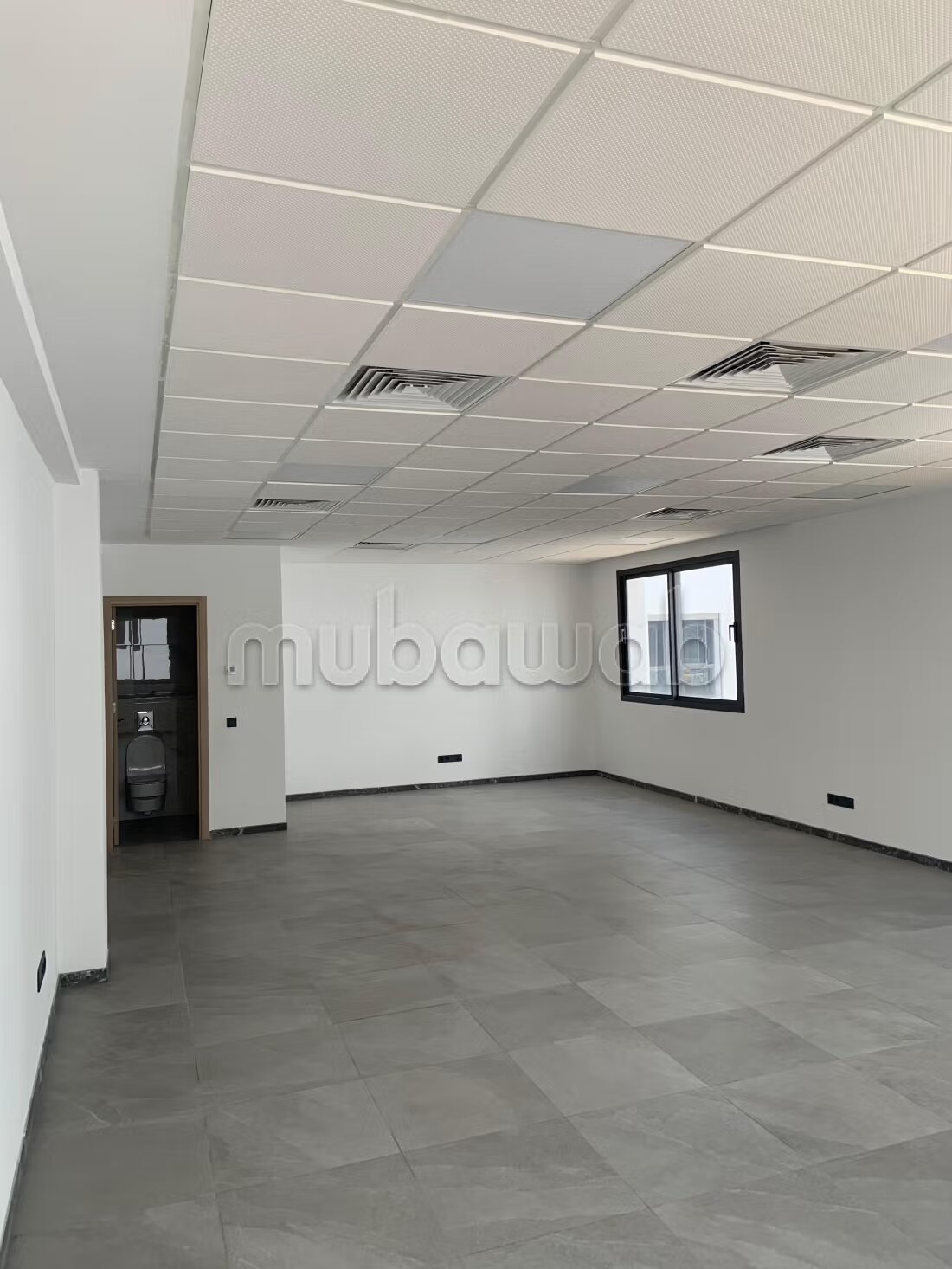 Office 59 m² for Sale in Casablanca — Photo 7