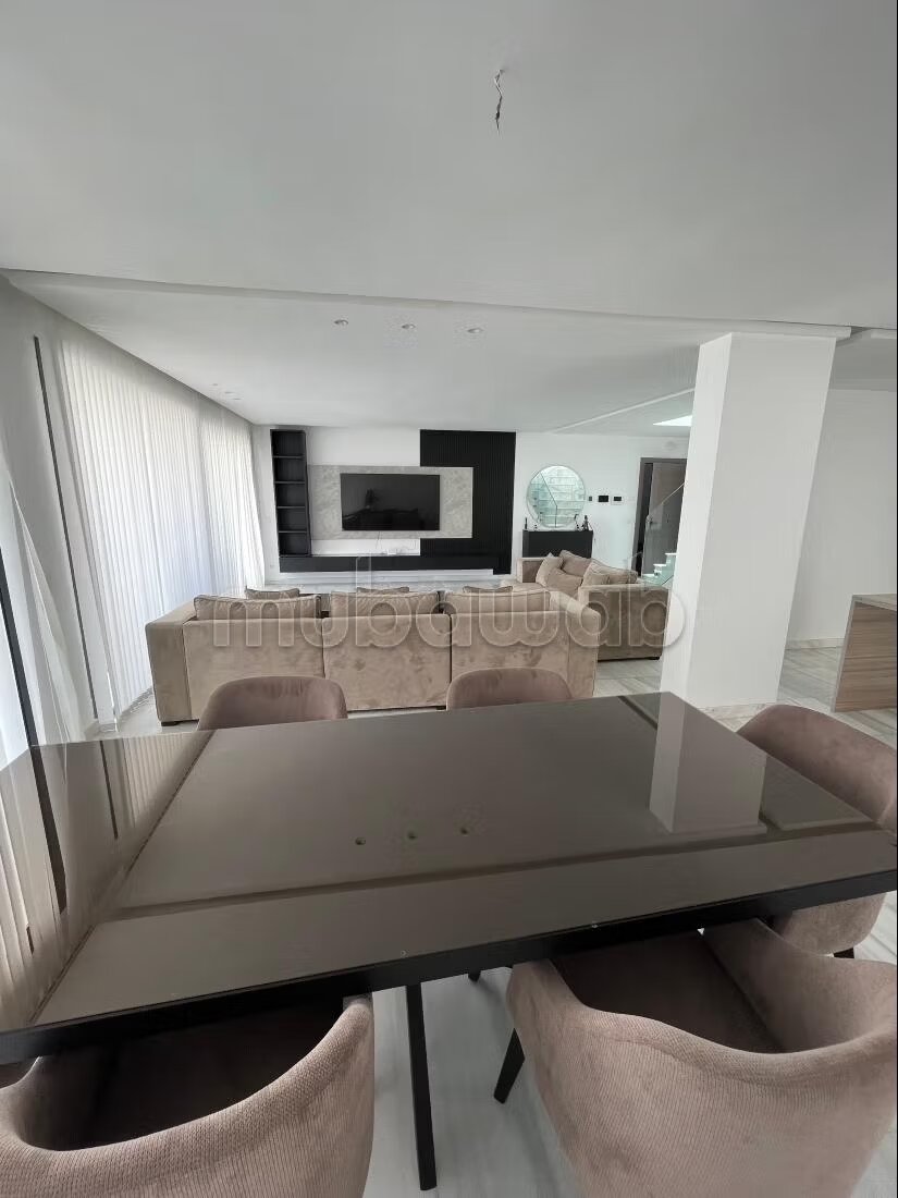 Apartment 400 m² for rent in Tanger – Sania — Photo 5