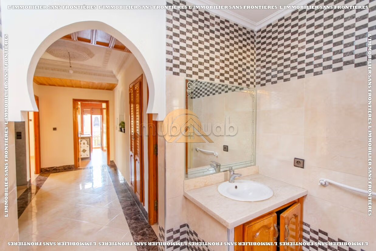 Furnished villa 4 bedrooms for rent in Marrakech — Photo 28