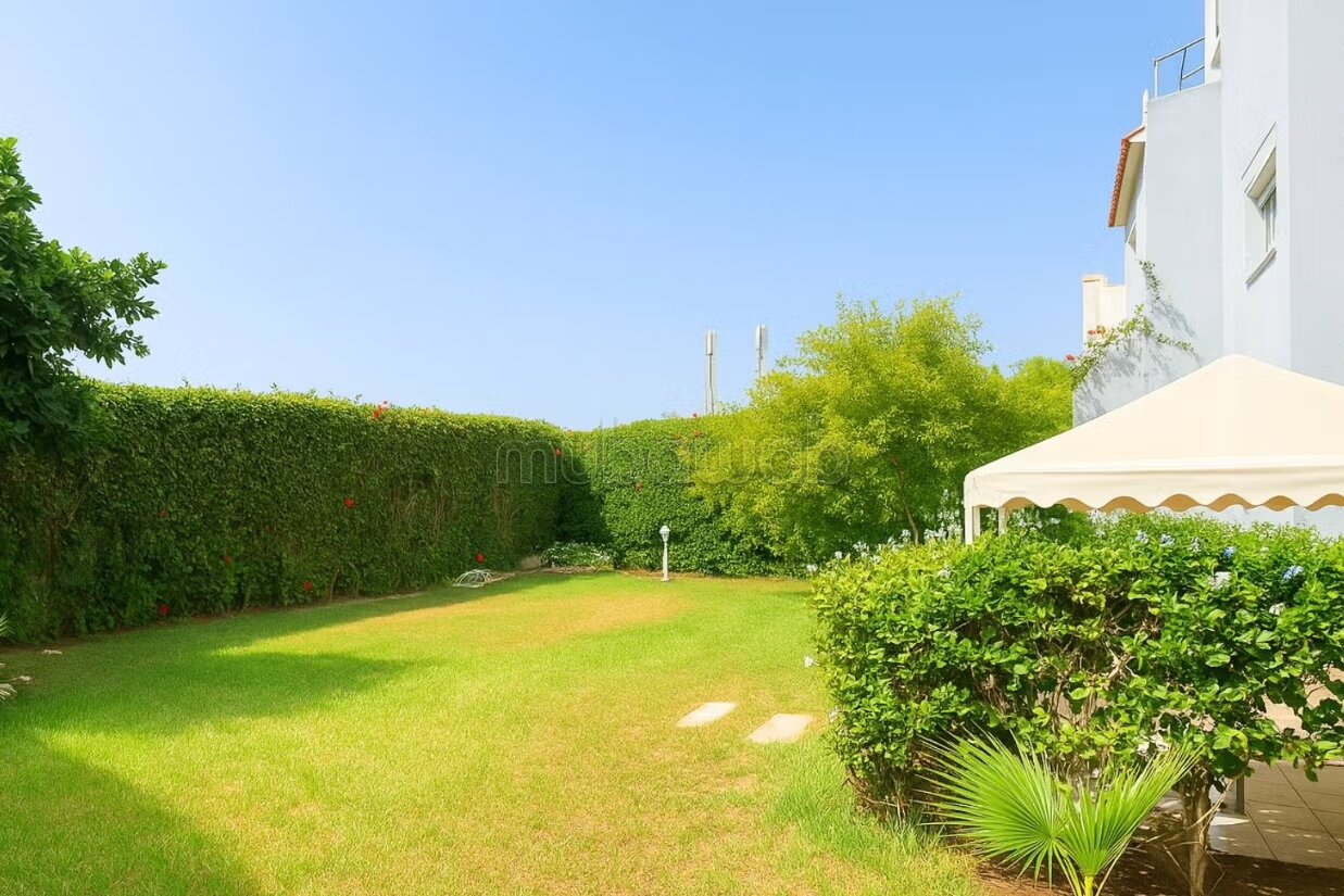 Villa 456 m² for sale in الدار البيضاء — Photo 2