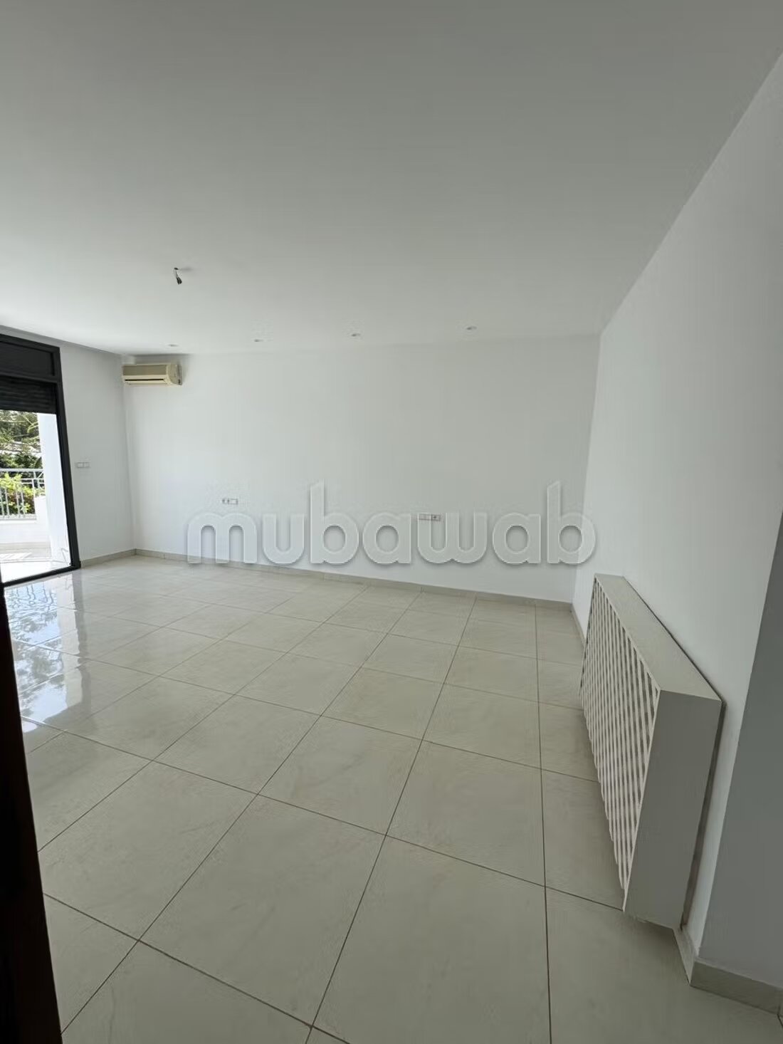 Villa à louer à Souissi, Rabat — Photo 3