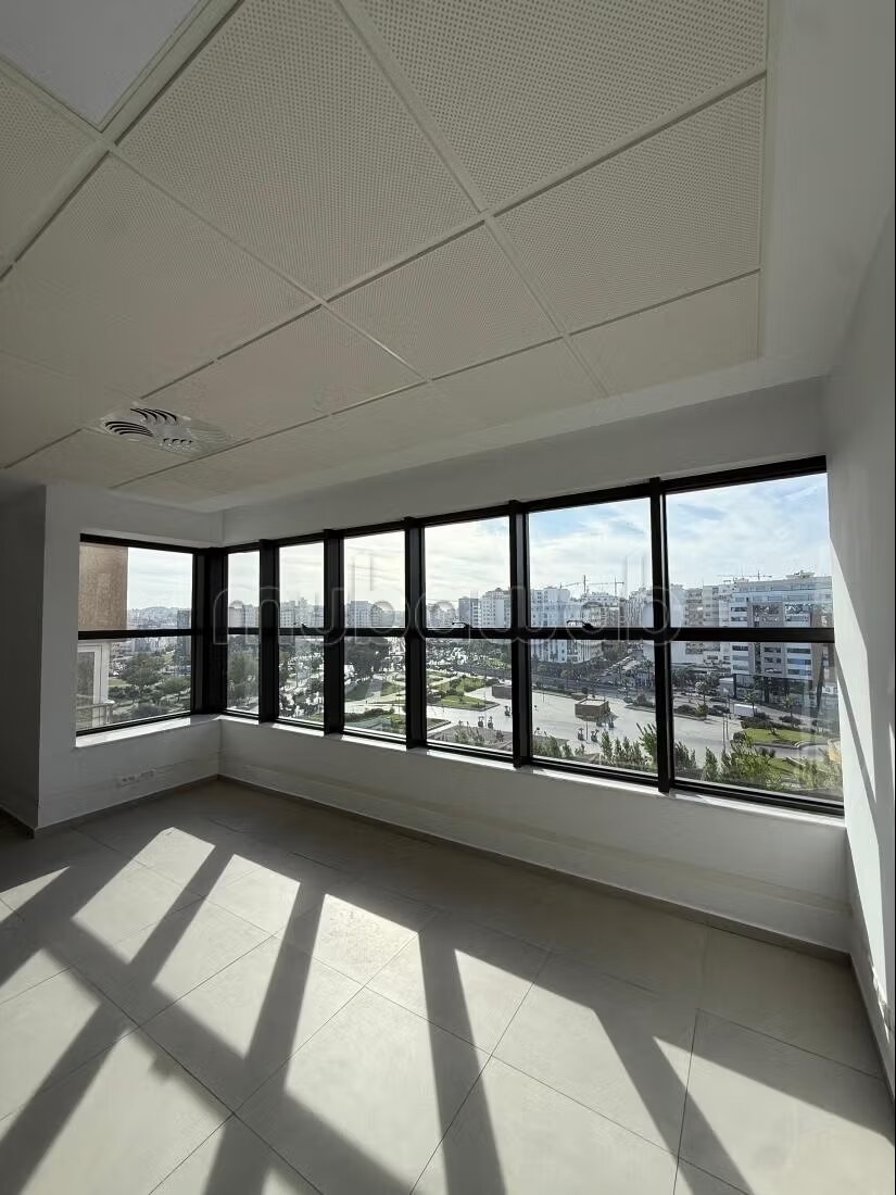 Office 100 m² for rent in Tangier – Administratif — Photo 10