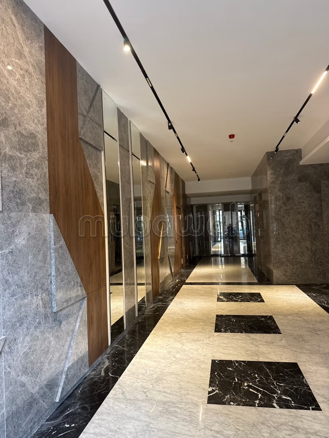 Office 100 m² for rent in Tangier – Administratif — Photo 14