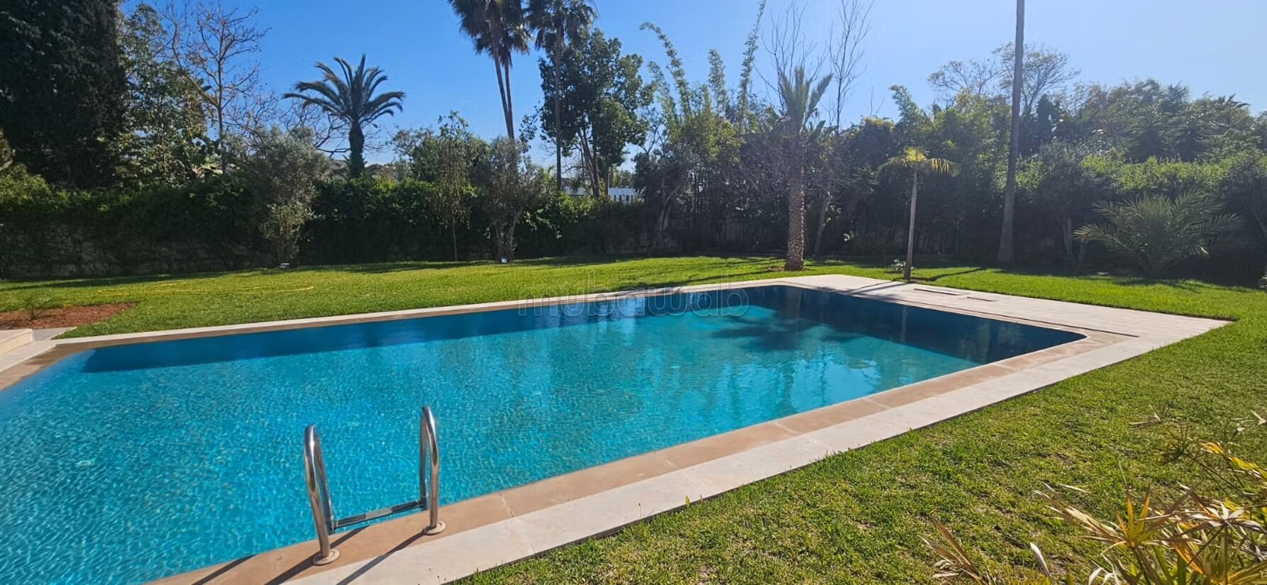 Villa de Luxe à Louer – L’Orangeraie 
Souissi, Rabat